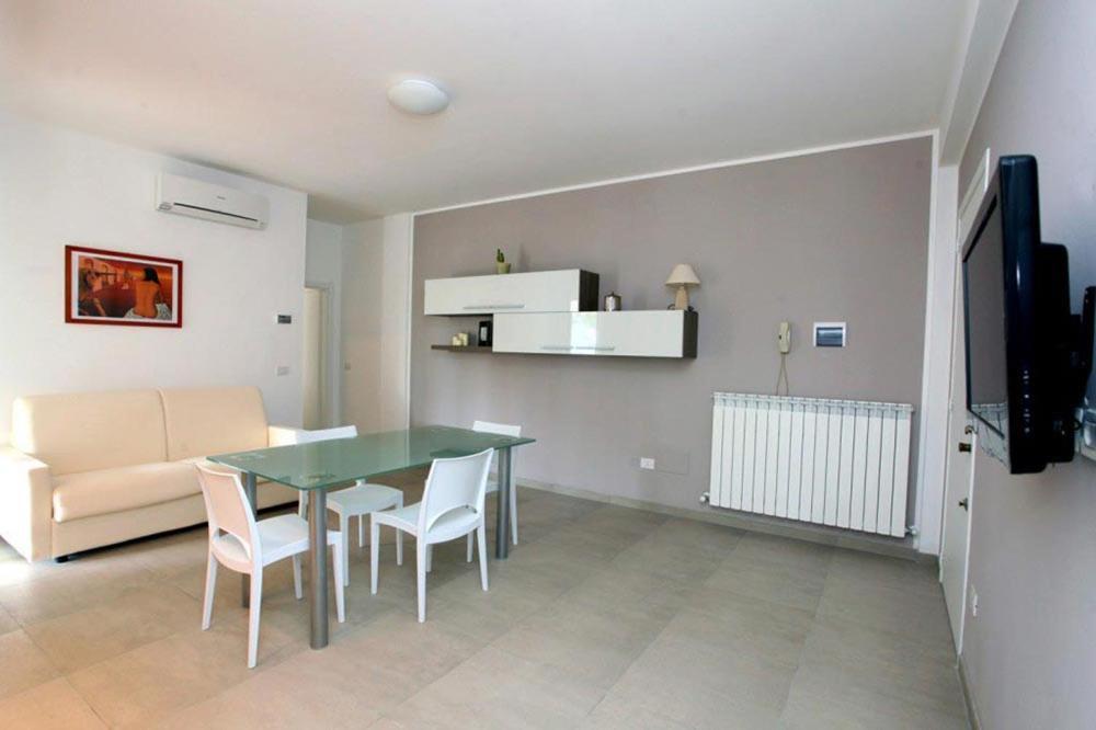 Hotel Bernard San Benedetto del Tronto Camera foto