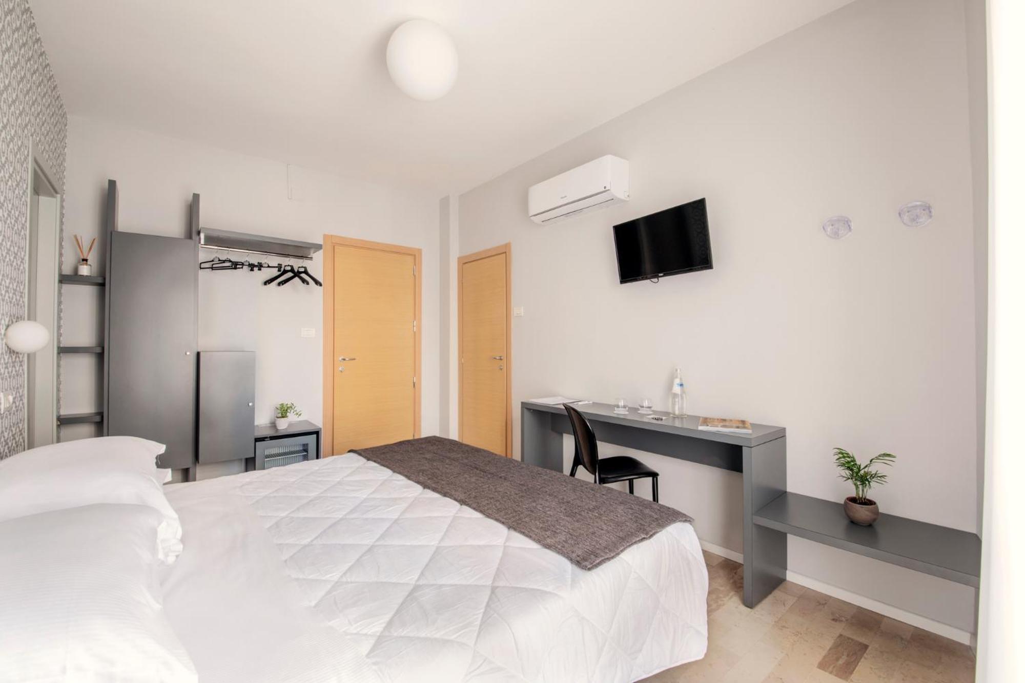 Hotel Bernard San Benedetto del Tronto Camera foto